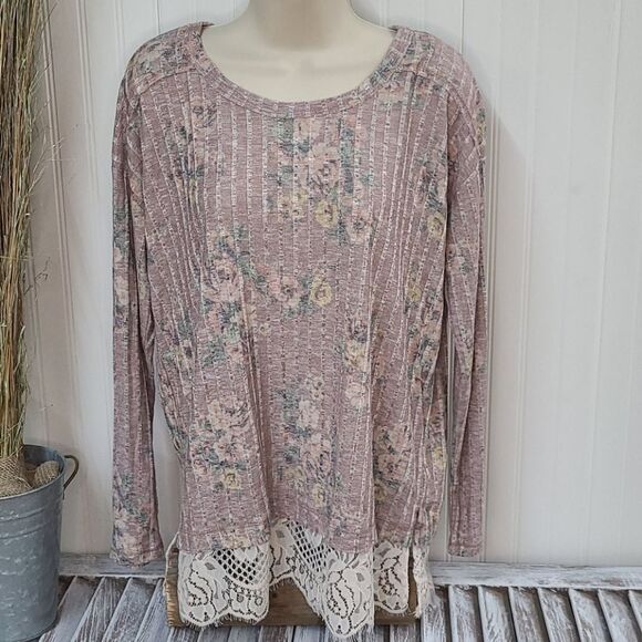 Exhilaration top - Picture 1 of 5